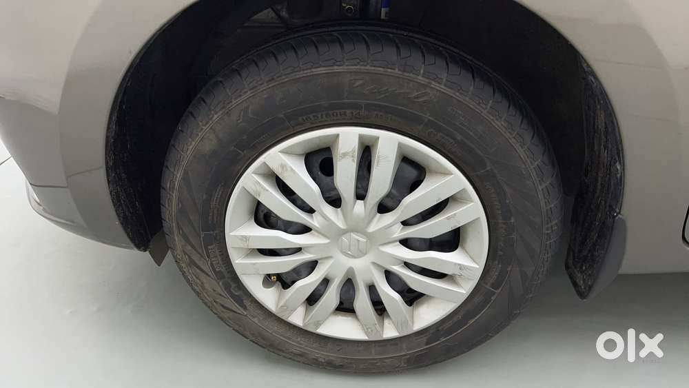 Maruti Suzuki Dzire 1.2 Vxi, 2024, Petrol