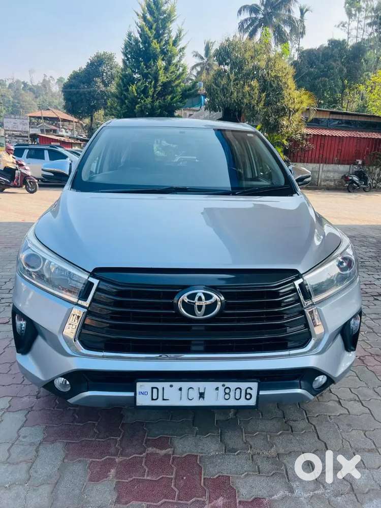 Toyota Innova Crysta 2017 Diesel 85000 Km Driven