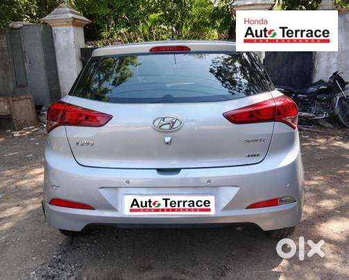 Hyundai I20 Sportz Petrol, 2016, Petrol
