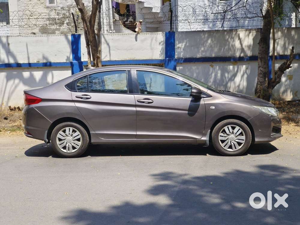 Honda City 2011-2013 1.5 V At Sunroof, 2014, Petrol