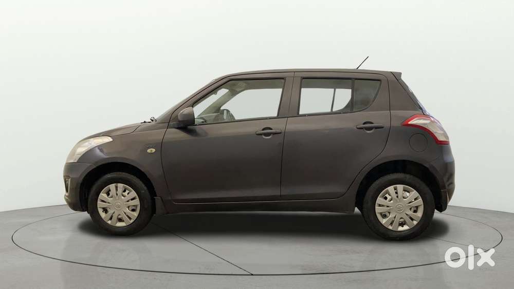 Maruti Suzuki Swift 1.2 Lxi (o), 2017, Petrol