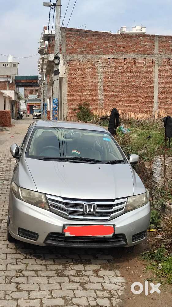 Honda City 2013 1st Owner Petrol Well Maintained Urgent Sale