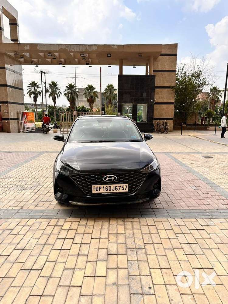 Hyundai Petrol Manual 2022