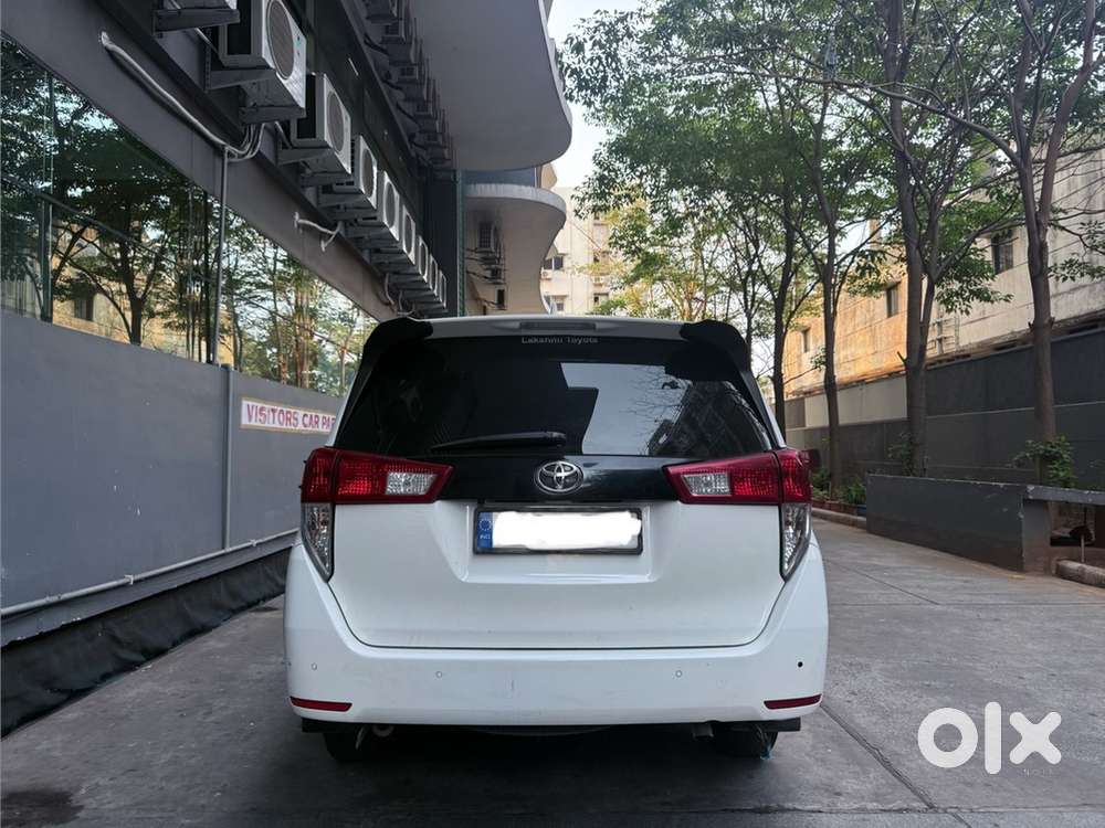 Toyota Innova Crysta 2023 Diesel Manual