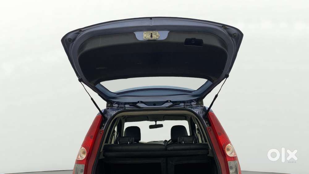 Maruti Suzuki Ritz Vxi, 2013, Petrol