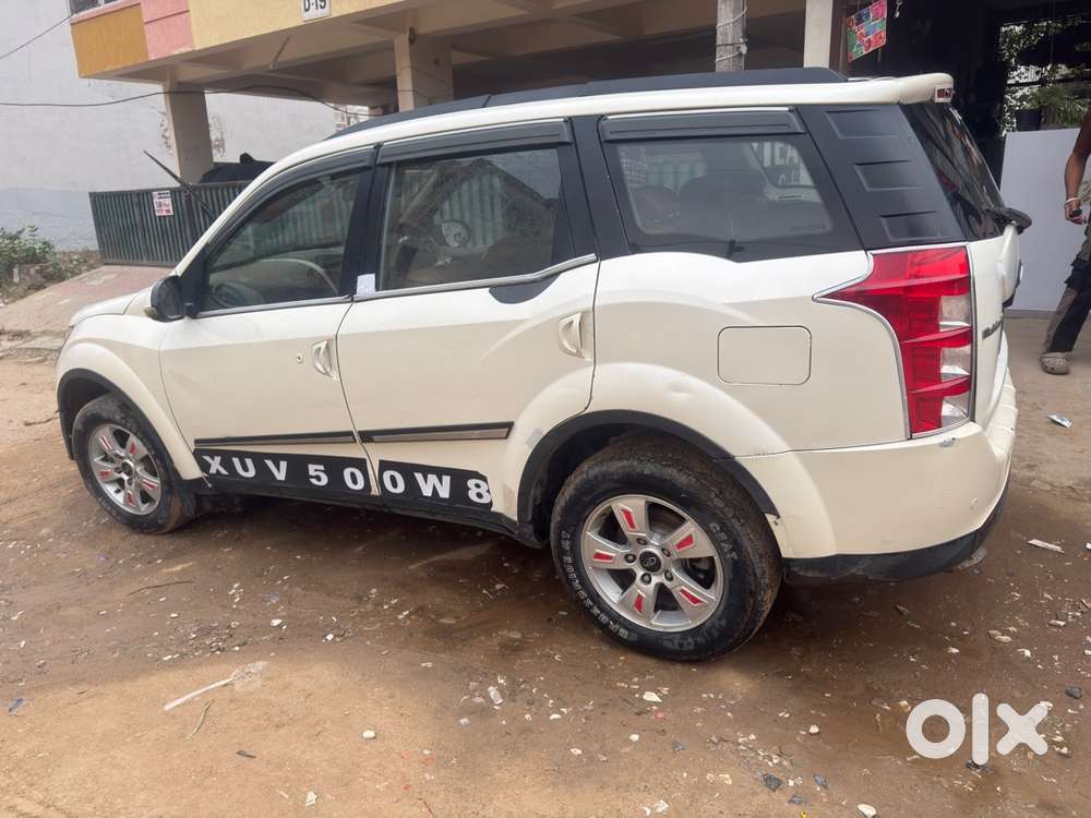 Mahindra Xuv500 Petrol 2014