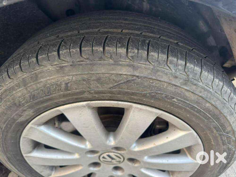 Volkswagen Passat 2010 Petrol Well Maintained