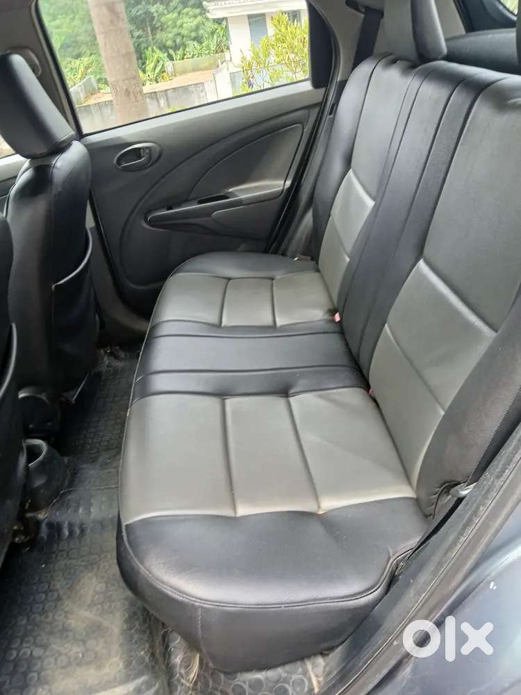 Toyota Etios Liva 2013