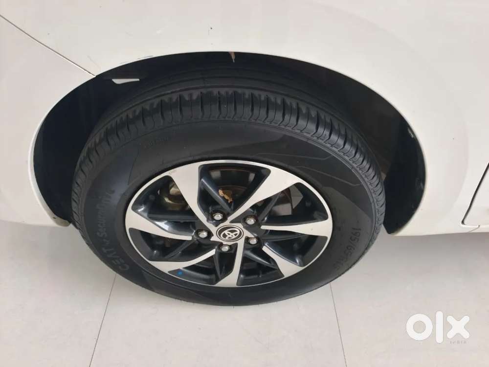 Toyota Rumion V Mt, 2023, Petrol