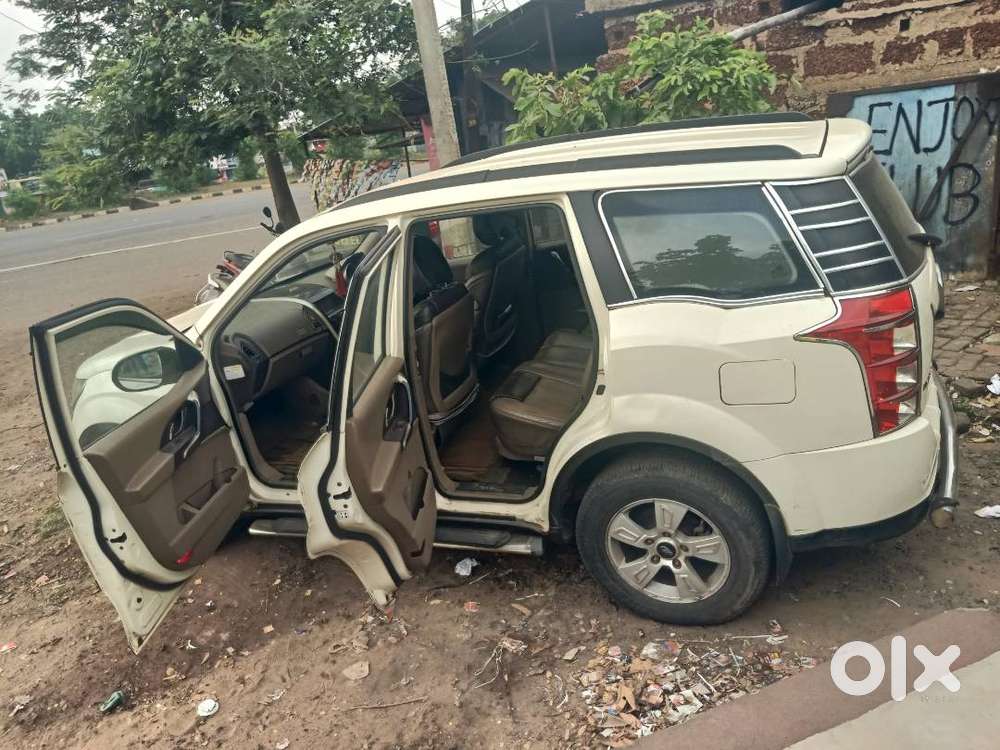 Mahindra Xuv500w8 2012 Model 14yr. Old Excellent Full Sensor 6 +1 Gear