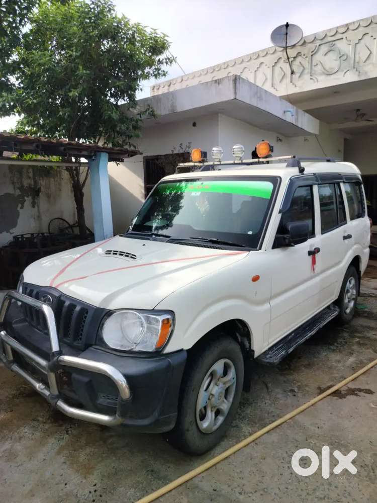 Mahindra Scorpio Diesel 2015