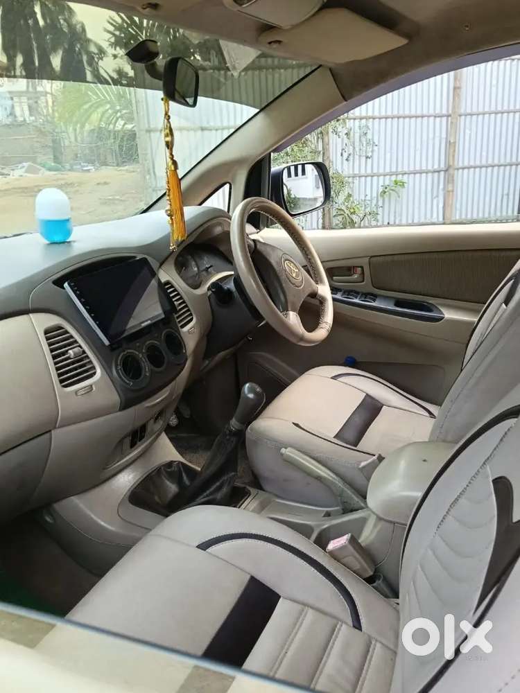 Toyota Innova Diesel 2.5 Manual 2011 In Tip Top Condition
