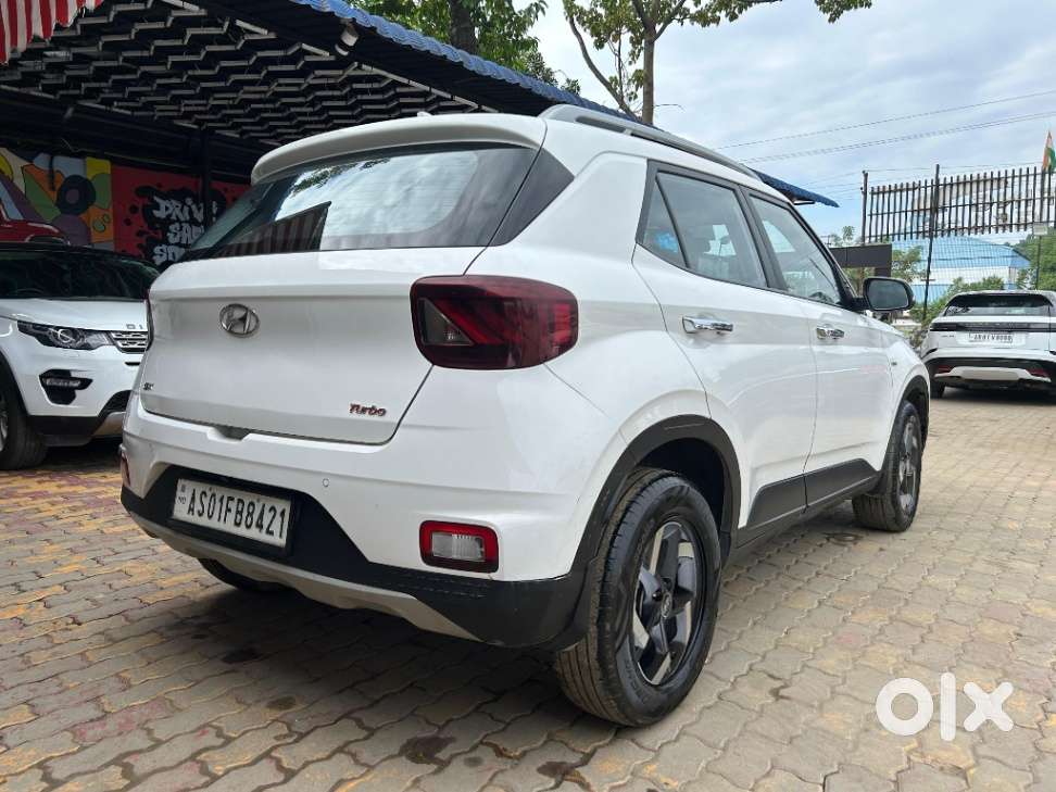 Hyundai Venue Sx Plus Turbo Dct, 2022, Petrol