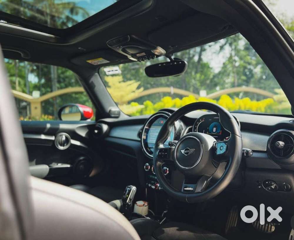 Mini Cooper 3 Door John Works, 2022, Petrol