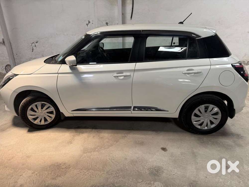 Maruti Suzuki Swift 2024 Cng 15000 Km Driven