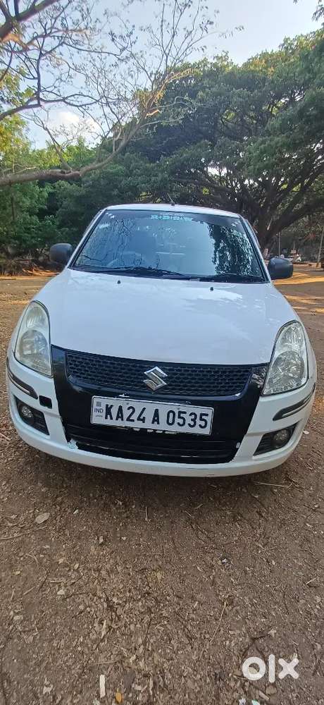Maruti Suzuki Dzire 2016 Diesel 93363 Km Driven