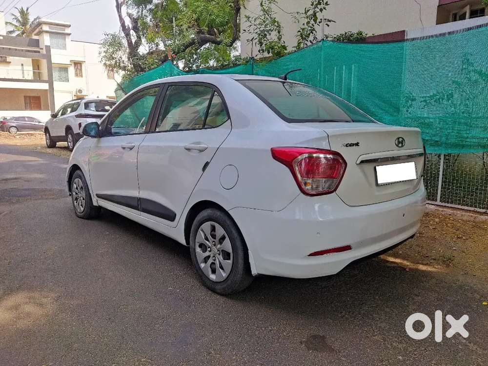 Hyundai Xcent 2014 Diesel Well Maintained