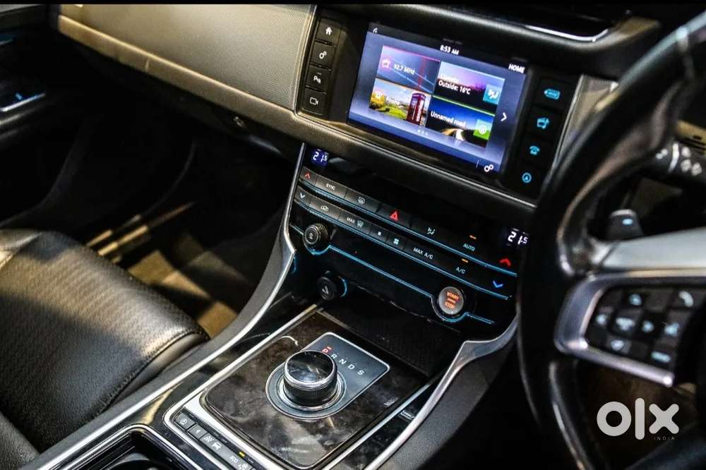 Jaguar Xf, 2019, Petrol