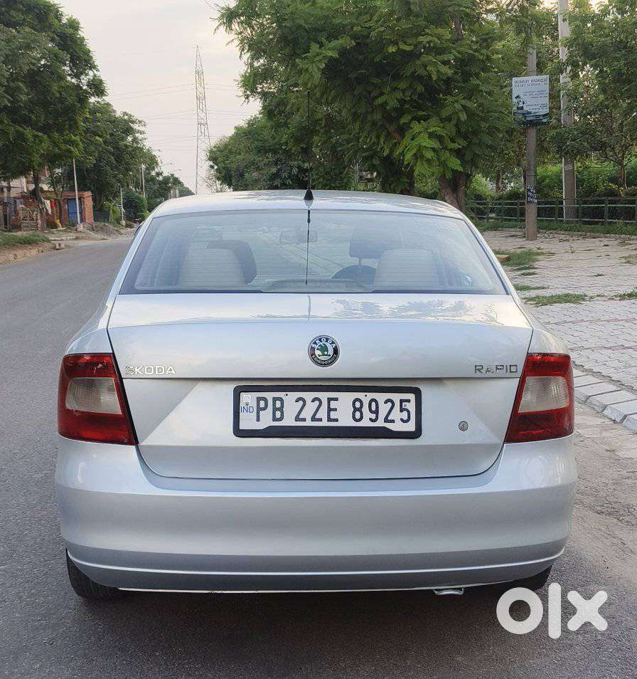 Skoda Rapid 1.5 Tdi Cr Elegance Plus, 2013, Diesel