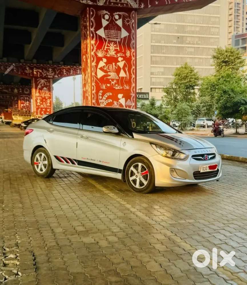 Hyundai Verna Fluidic 2011 Model