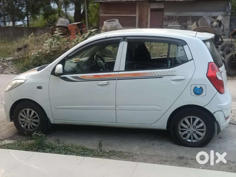 Hyundai I10 Sportz 2013