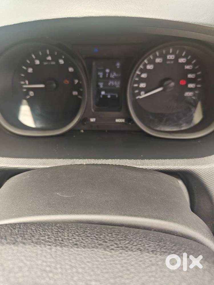 Tata Tiago 1.2 Revotron Xm, 2018, Petrol