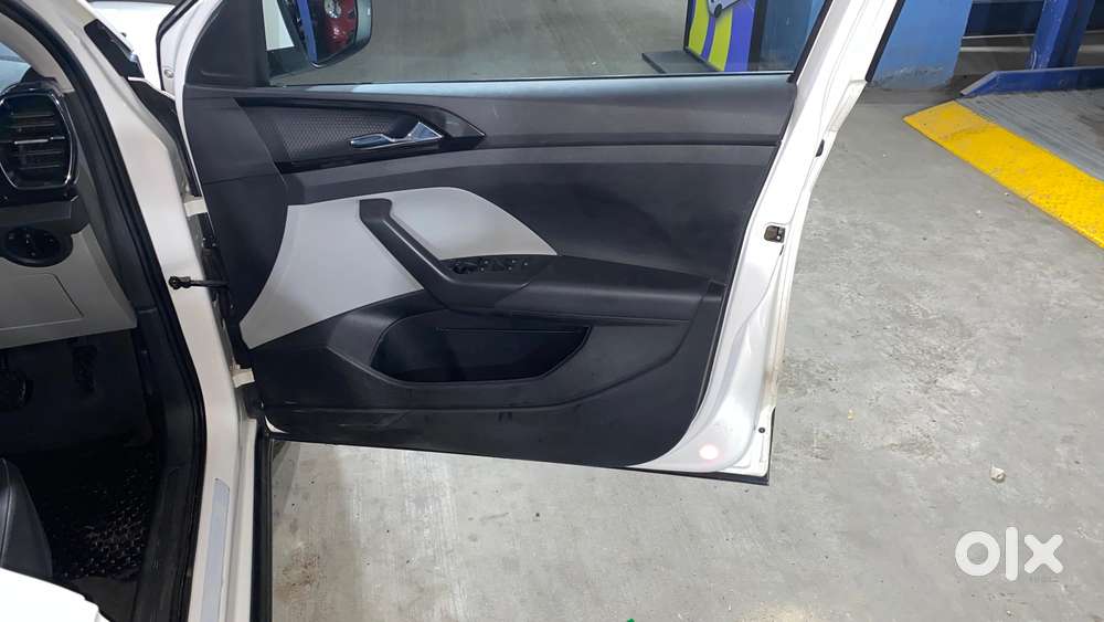 Skoda Kushaq 1.0 Tsi Style At, 2021, Petrol