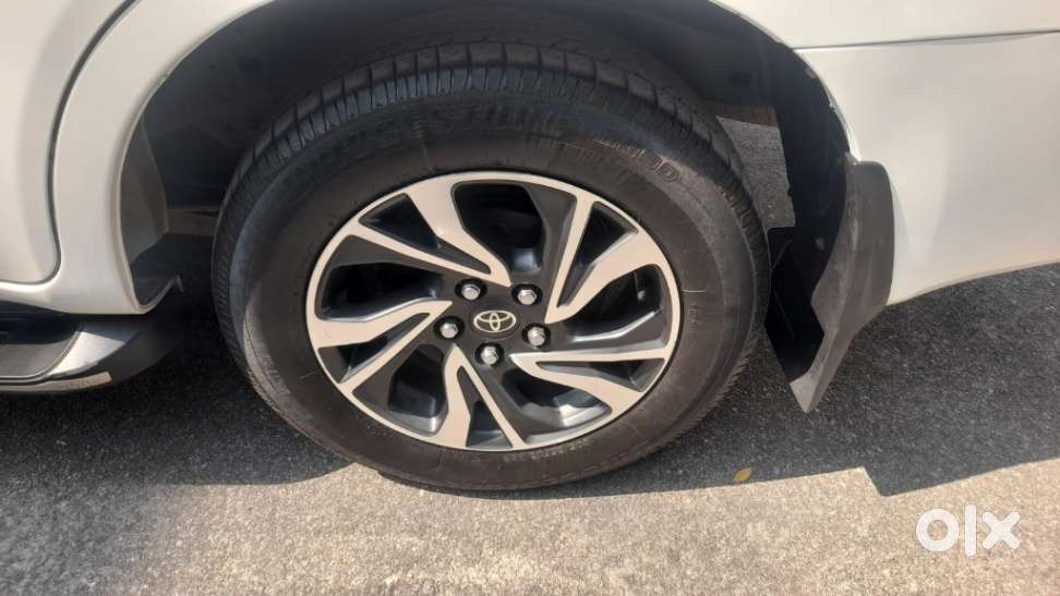 Toyota Innova Crysta 2.4 Gx Limited Edition 7 Str, 2021, Diesel