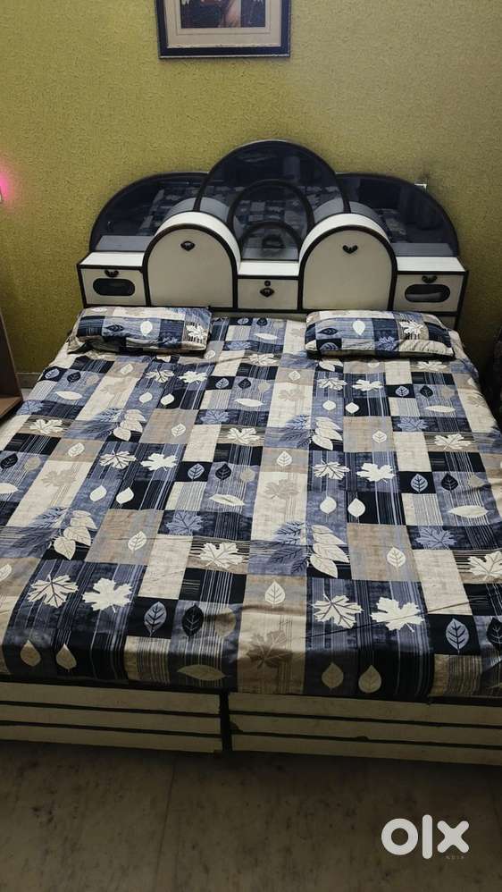 Double bed