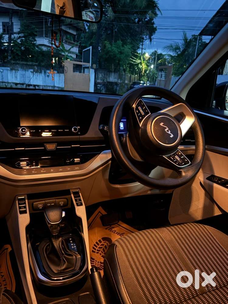Kia Carens 2023 Model