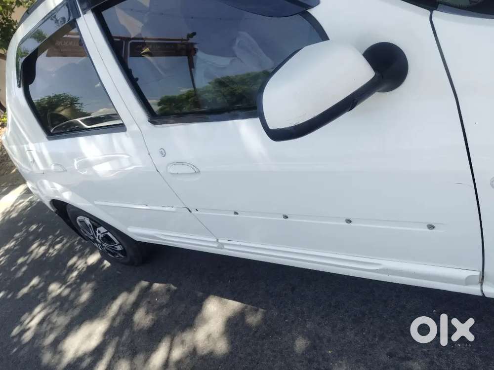 Mahindra Verito D4 2012