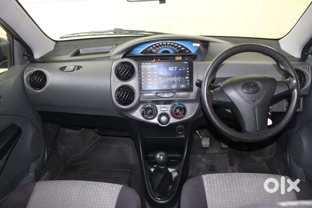 Toyota Etios Liva 2013-2014 G, 2013, Petrol