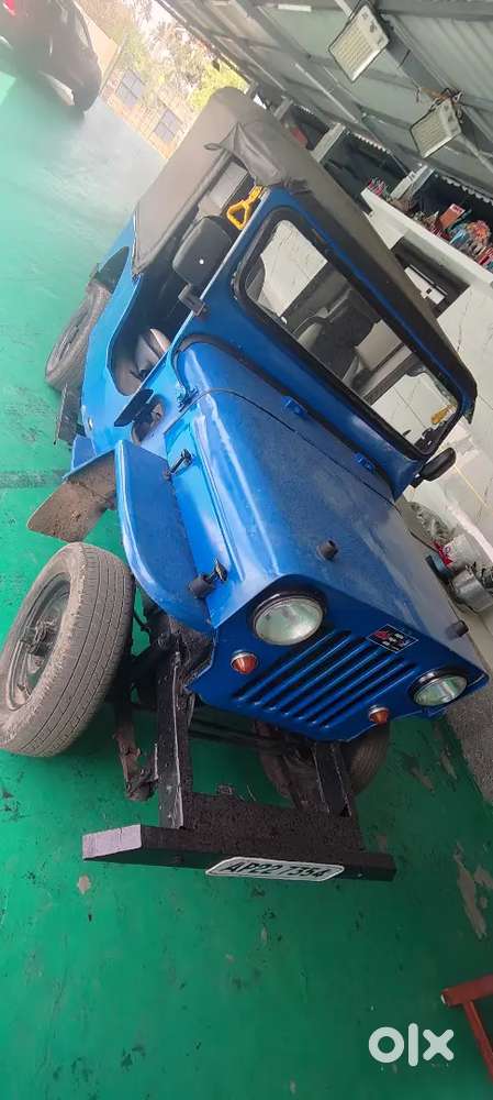 Mahindra Jeep 1990