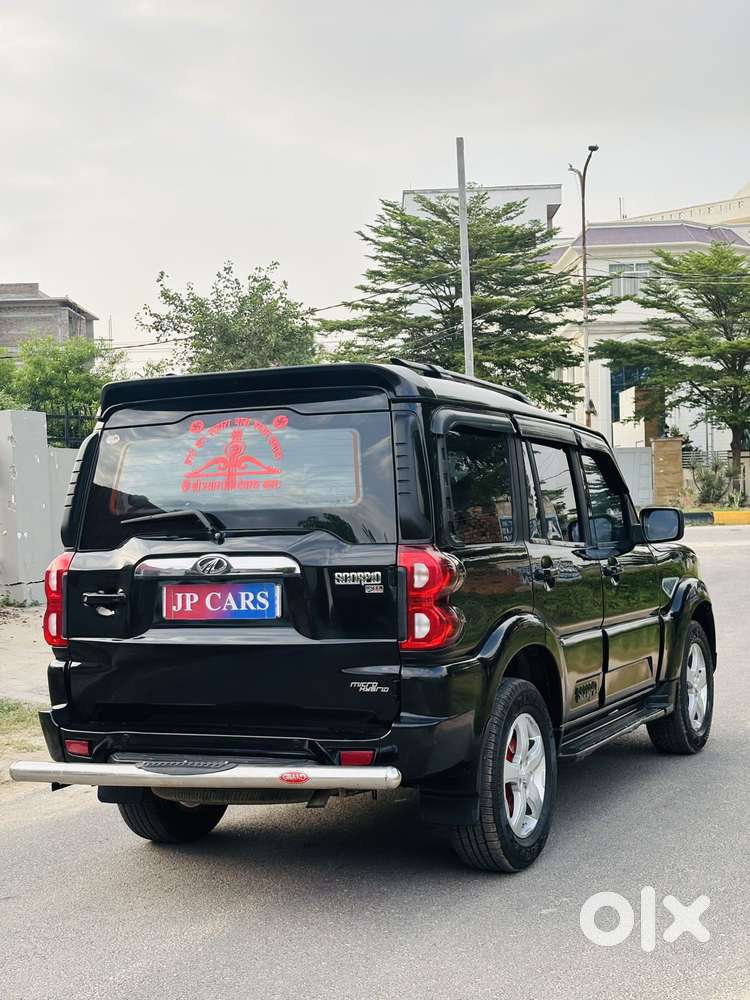 Mahindra Scorpio Classic 2.2 S 11 Mt 7 Str, 2018, Diesel