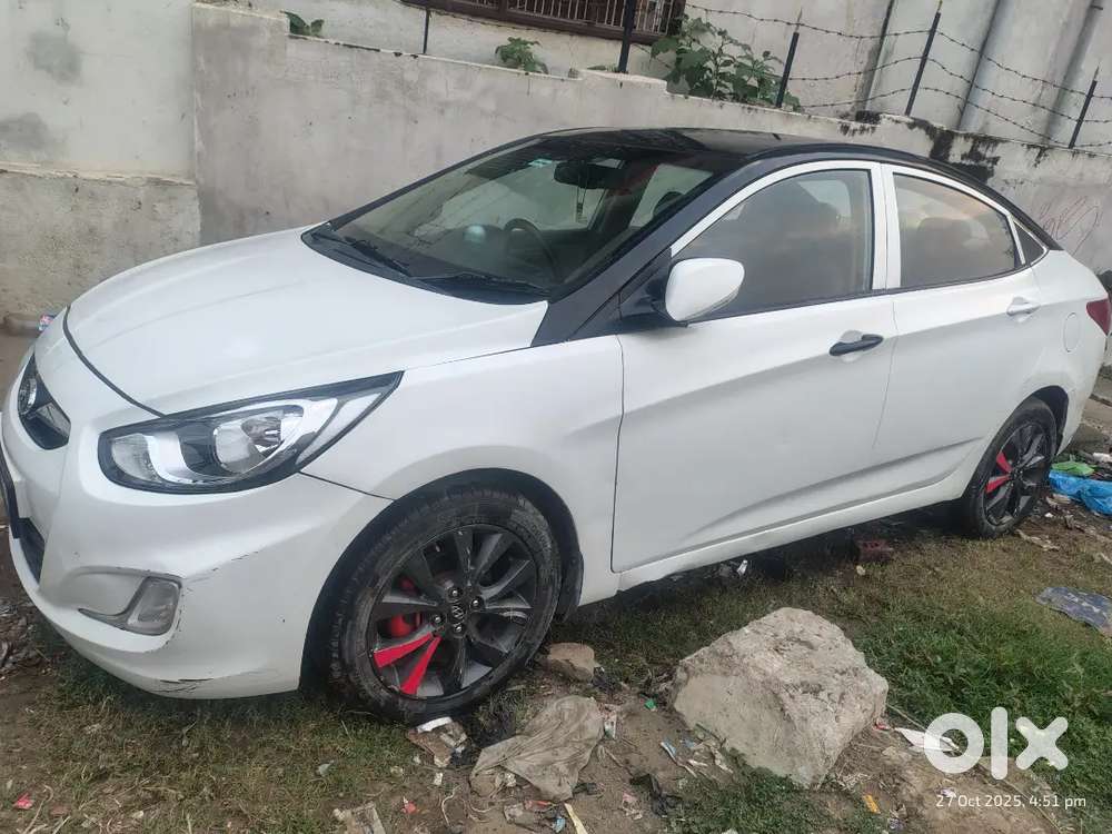 Hyundai Verna 2014 Petrol Well Maintained
