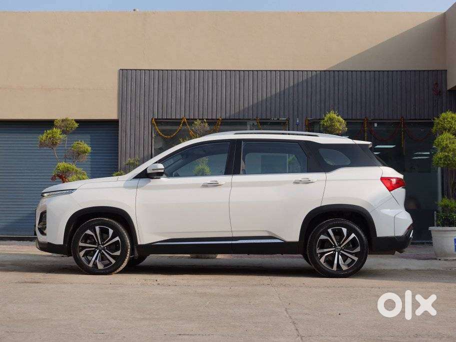 Mg Hector Plus Sharp Cvt, 2023, Petrol