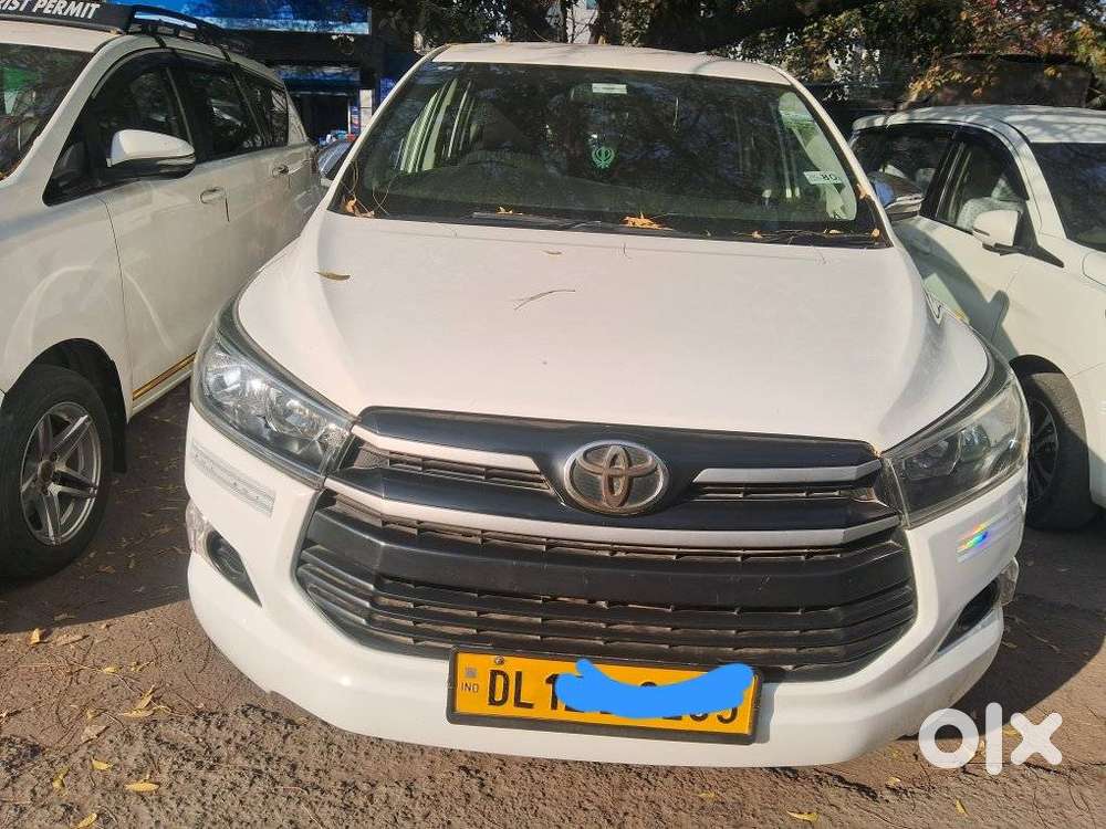 Toyota Innova Crysta 2.4 G Mt, 2022, Diesel