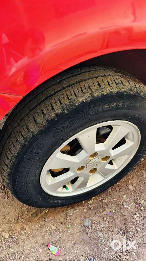 Maruti Suzuki Swift 2005 Petrol 136157 Km Driven