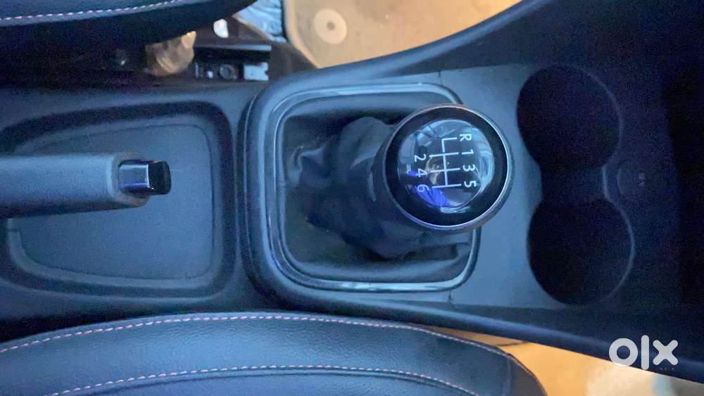 Volkswagen Polo 1.0 Tsi Comfortline At, 2021, Petrol