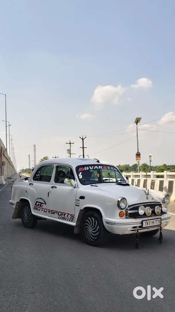 Ambassador Classic 1500 2011