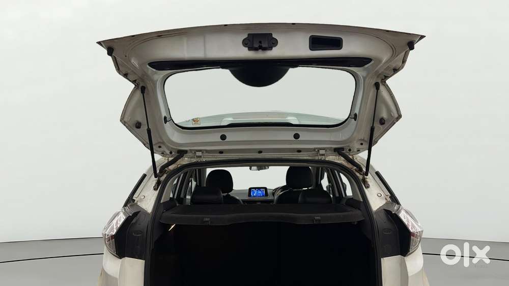 Tata Nexon 1.2 Revotron Xz Plus, 2022, Petrol