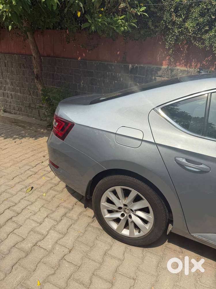 Skoda Superb 2020 Petrol