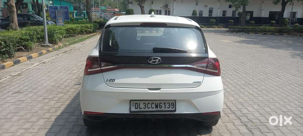 Hyundai I20 Asta (o) 1.2 Ivt, 2022, Petrol