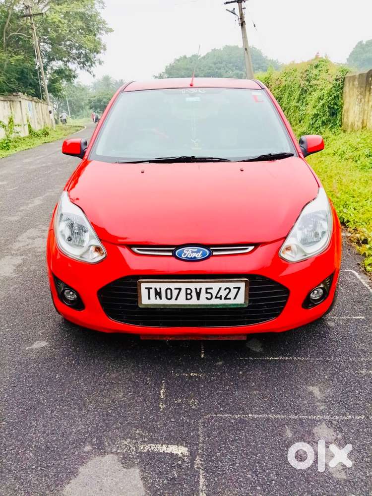 Ford Figo 2013 Petrol Titanium Well Maintained Car Showroom Quality
