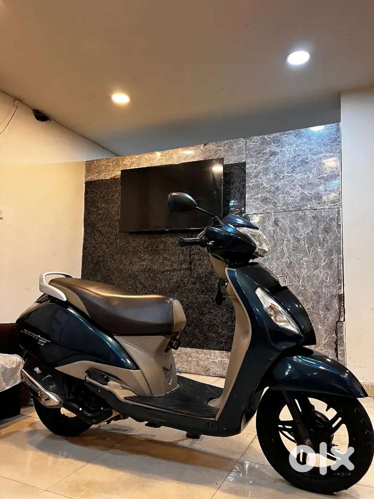 Tvs Scooty - Buy & Sell Second Hand Jupiter Grande Scooty in West