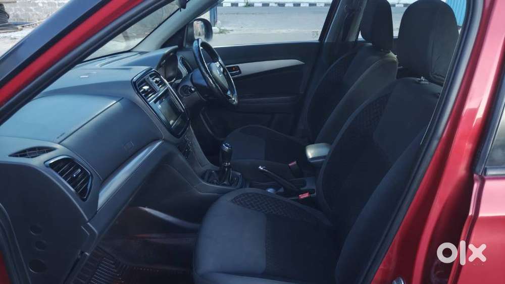 Maruti Suzuki Brezza Zdi+ Dual Tone, 2017, Diesel