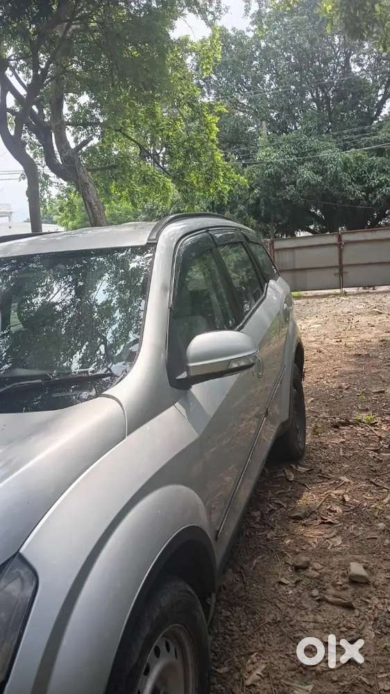 Mahindra Xuv500 2.2 W7 2020 Model