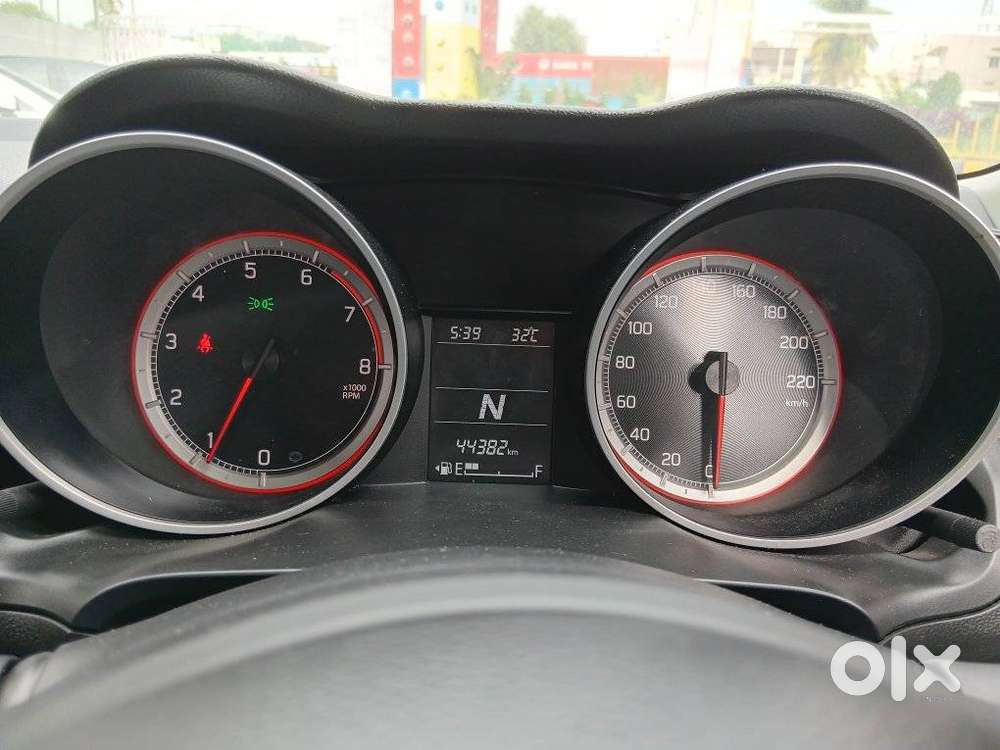 Maruti Suzuki Swift Vxi, 2018, Petrol