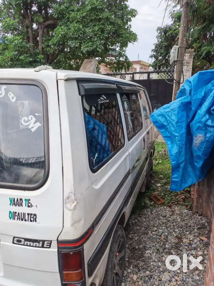 Maruti Suzuki Omni 5 Str 2012