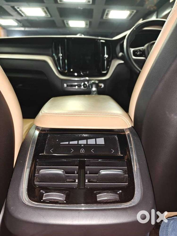 Volvo Xc60 Inscription D5, 2020, Diesel